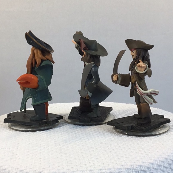 ⚓️⛵️⚓️ DISNEY PIRATES OF THE CARIBBEAN SET ⚓️⛵️⚓️ - Picture 2 of 5